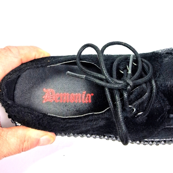 Demonia Women's Size 7 Faux Fur 3" Platform Creeper Punk Goth Shoes CRE 202 B - Picture 6 of 12